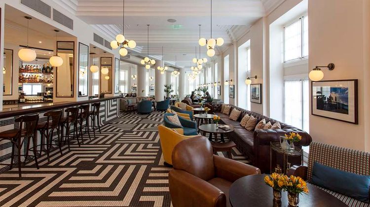 Fera Palace Hotel Lobby