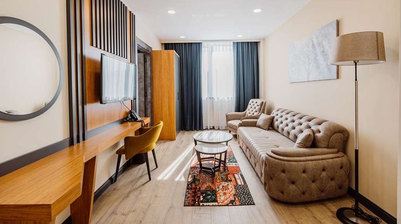 <b>Best Western Plus Batumi Room</b>. Images powered by <a href="https://iceportal.shijigroup.com/" title="IcePortal" target="_blank">IcePortal</a>.