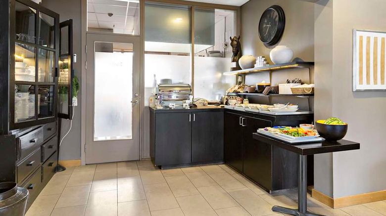 <b>Best Western Solna Business Park Restaurant</b>. Images powered by <a href="https://iceportal.shijigroup.com/" title="IcePortal" target="_blank">IcePortal</a>.
