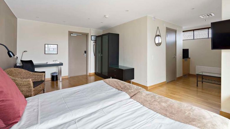 <b>Best Western Solna Business Park Room</b>. Images powered by <a href="https://iceportal.shijigroup.com/" title="IcePortal" target="_blank">IcePortal</a>.