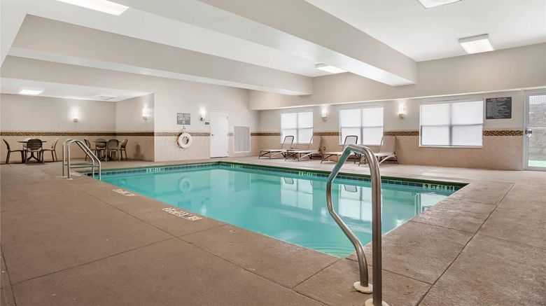 <b>Comfort Inn & Suites Dothan Pool</b>. Images powered by <a href="https://iceportal.shijigroup.com/" title="IcePortal" target="_blank">IcePortal</a>.