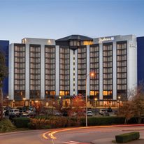Radisson Blu Vancouver Airport Hotel