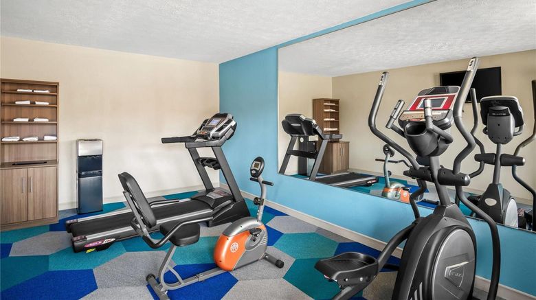 <b>Days Inn Renfro Valley Mount Vernon Health</b>. Images powered by <a href="https://iceportal.shijigroup.com/" title="IcePortal" target="_blank">IcePortal</a>.