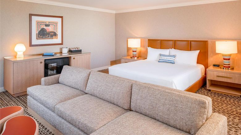<b>Rio All-Suite Hotel & Casino Room</b>. Images powered by <a href="https://iceportal.shijigroup.com/" title="IcePortal" target="_blank">IcePortal</a>.