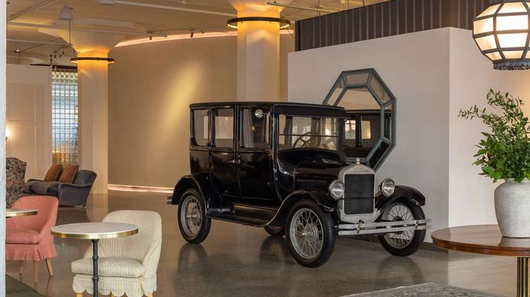 Fordson Hotel Lobby