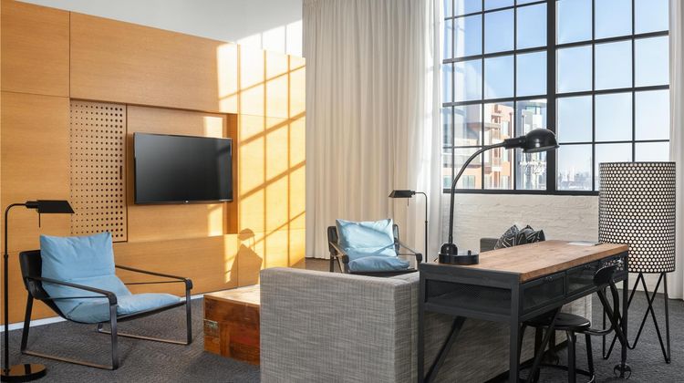 Fordson Hotel Suite