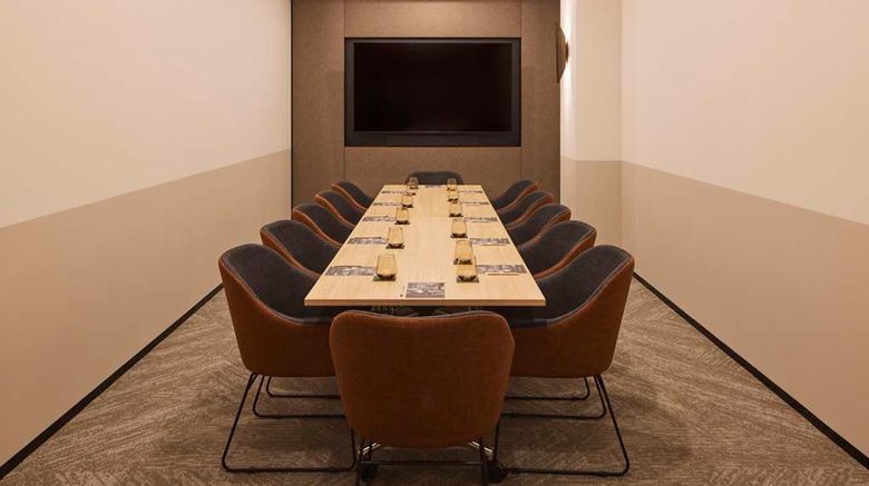 <b>The Tank Stream Hotel Meeting</b>. Images powered by <a href="https://iceportal.shijigroup.com/" title="IcePortal" target="_blank">IcePortal</a>.