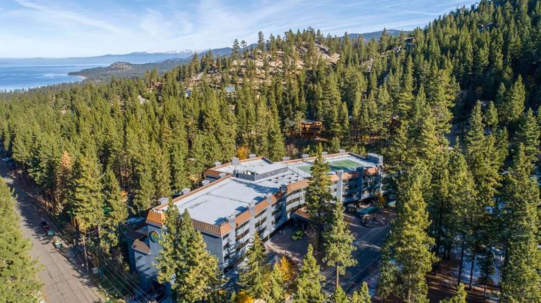 <b>Hilton Vacation Club Tahoe Seasons Exterior</b>. Images powered by <a href="https://iceportal.shijigroup.com/" title="IcePortal" target="_blank">IcePortal</a>.