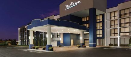 Radisson Hotel Lenexa Overland Park Exterior