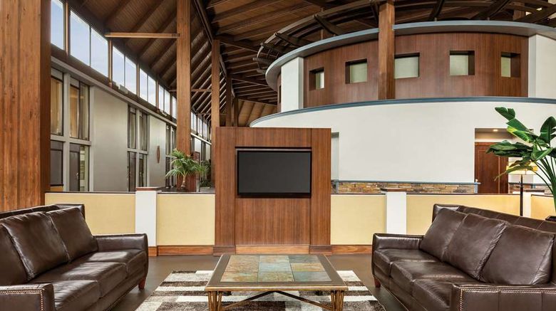 <b>Radisson Hotel Lenexa Overland Park Lobby</b>. Images powered by <a href="https://iceportal.shijigroup.com/" title="IcePortal" target="_blank">IcePortal</a>.