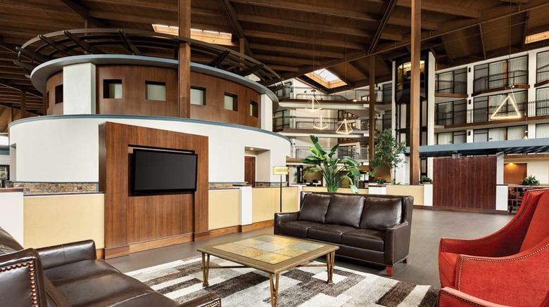 <b>Radisson Hotel Lenexa Overland Park Lobby</b>. Images powered by <a href="https://iceportal.shijigroup.com/" title="IcePortal" target="_blank">IcePortal</a>.