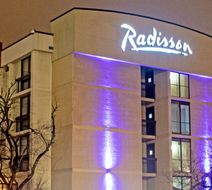 Radisson Hotel Lenexa Overland Park Exterior