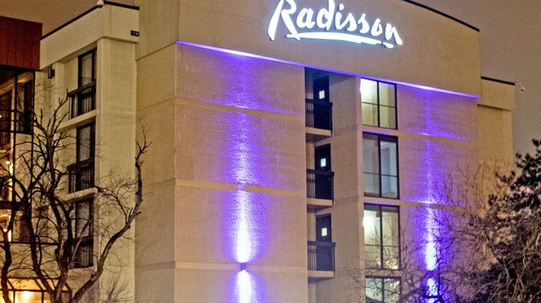 <b>Radisson Hotel Lenexa Overland Park Exterior</b>. Images powered by <a href="https://iceportal.shijigroup.com/" title="IcePortal" target="_blank">IcePortal</a>.