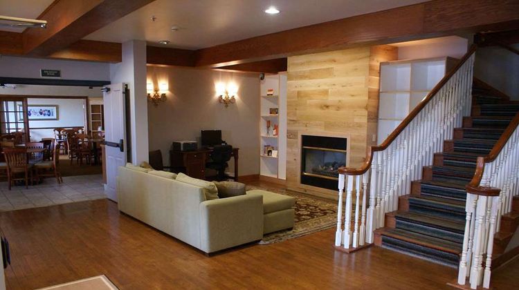 Country Inn and Suites by Radisson Lansing Lobby