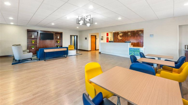 <b>Comfort Inn Killeen Lobby</b>. Images powered by <a href="https://iceportal.shijigroup.com/" title="IcePortal" target="_blank">IcePortal</a>.