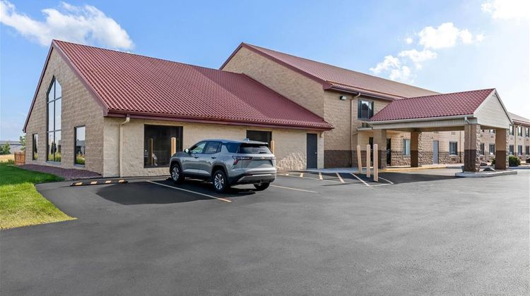 Super 8 by Wyndham Sturtevant/Racine Exterior
