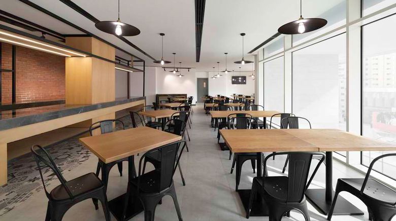 <b>Park Inn By Radisson Makkah Thakher Restaurant</b>. Images powered by <a href="https://iceportal.shijigroup.com/" title="IcePortal" target="_blank">IcePortal</a>.