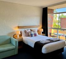 Comfort Inn Gateway Tamworth Room