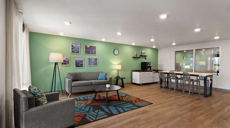 WoodSpring Suites Greeley Lobby