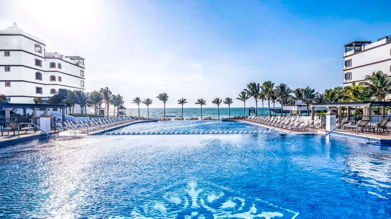 <b>Grand Residences, Registry Collection Pool</b>. Images powered by <a href="https://iceportal.shijigroup.com/" title="IcePortal" target="_blank">IcePortal</a>.