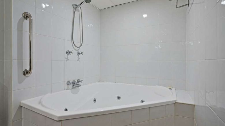 <b>The Gladstone Central Hotel Spa</b>. Images powered by <a href="https://iceportal.shijigroup.com/" title="IcePortal" target="_blank">IcePortal</a>.