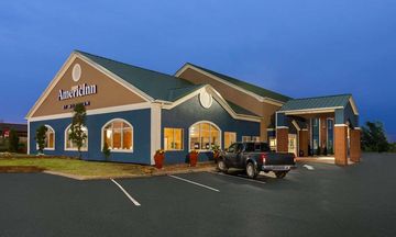 AmericInn & Suites