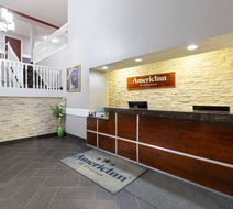 AmericInn & Suites Lobby