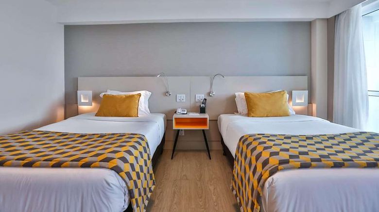 <b>Radisson Hotel Recife Suite</b>. Images powered by <a href="https://iceportal.shijigroup.com/" title="IcePortal" target="_blank">IcePortal</a>.