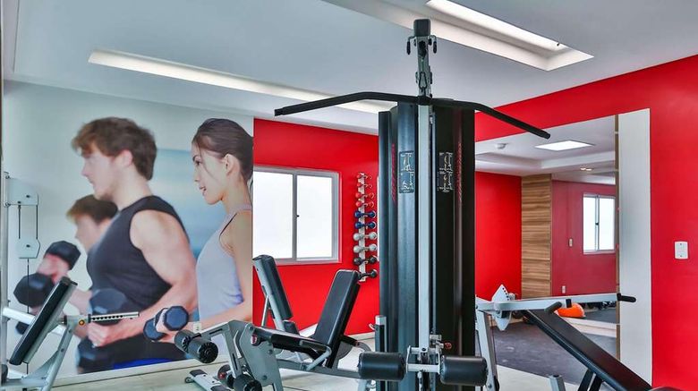 <b>Radisson Hotel Recife Health</b>. Images powered by <a href="https://iceportal.shijigroup.com/" title="IcePortal" target="_blank">IcePortal</a>.