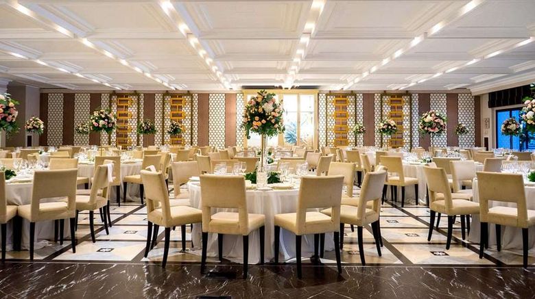 <b>Savoy Hotel and Spa Meeting</b>. Images powered by <a href="https://iceportal.shijigroup.com/" title="IcePortal" target="_blank">IcePortal</a>.