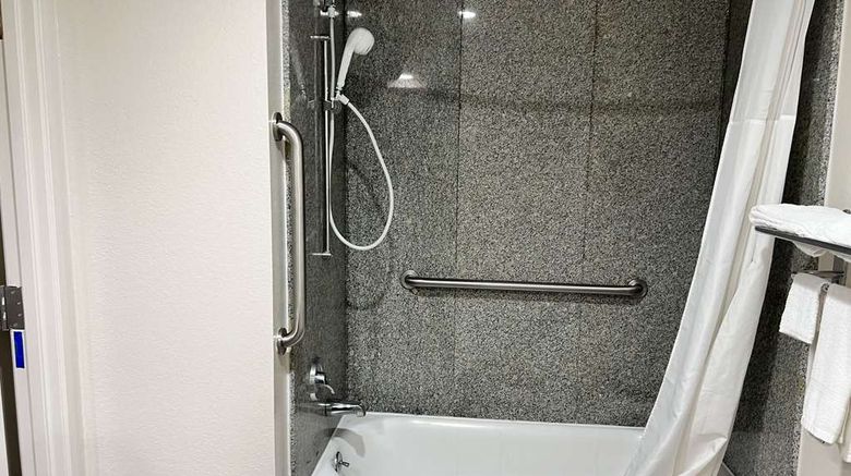 <b>Econo Lodge Beaumont I-10 South Room</b>. Images powered by <a href="https://iceportal.shijigroup.com/" title="IcePortal" target="_blank">IcePortal</a>.
