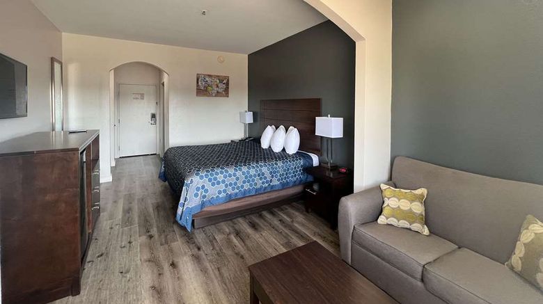 <b>Econo Lodge Beaumont I-10 South Room</b>. Images powered by <a href="https://iceportal.shijigroup.com/" title="IcePortal" target="_blank">IcePortal</a>.