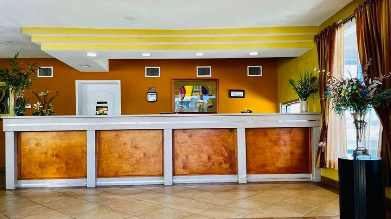 Econo Lodge Lobby. Images powered by <a href=https://www.travelweekly-asia.com/Hotels/Del-Rio-TX/