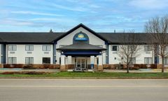 Days Inn by Wyndham Whitecourt
