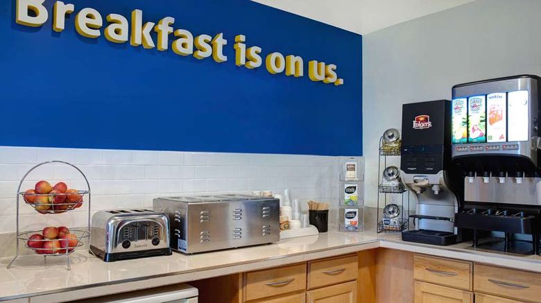 <b>Days Inn by Wyndham Whitecourt Restaurant</b>. Images powered by <a href="https://iceportal.shijigroup.com/" title="IcePortal" target="_blank">IcePortal</a>.