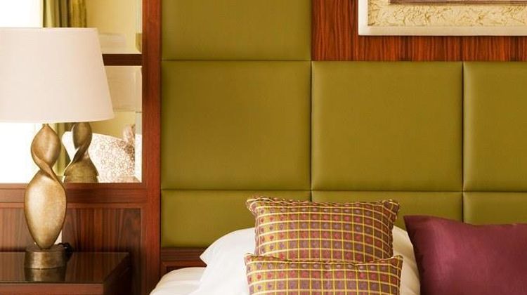 King Fahd Palace Hotel Room