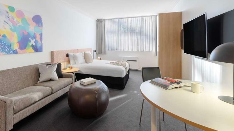 Oaks Perth Hotel Room