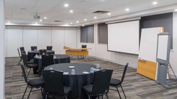 Oaks Perth Hotel Meeting