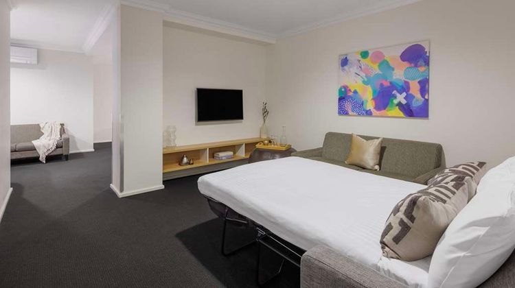 Oaks Perth Hotel Room