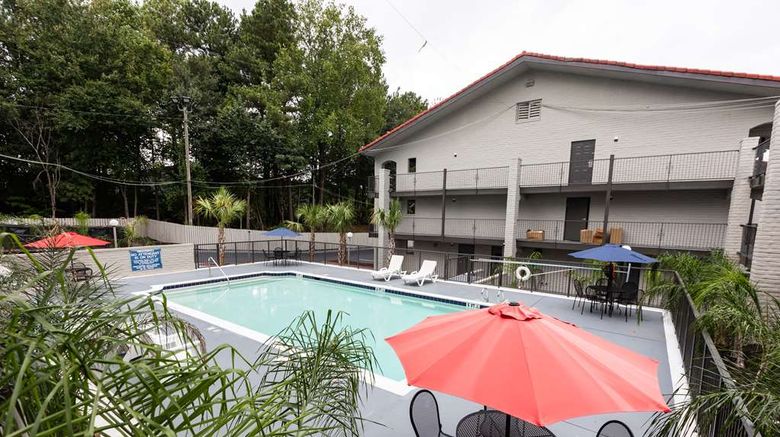 <b>Bhagat Stone Mountain Atlanta BW Sig Col Pool</b>. Images powered by <a href="https://iceportal.shijigroup.com/" title="IcePortal" target="_blank">IcePortal</a>.