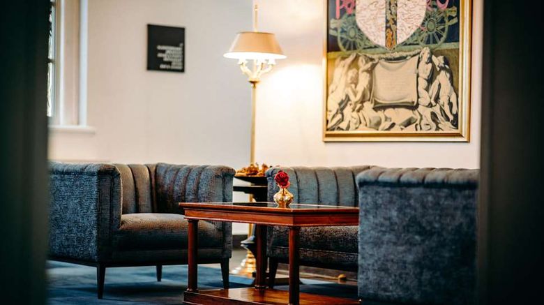 <b>Grand Hotel Karel V Lobby</b>. Images powered by <a href="https://iceportal.shijigroup.com/" title="IcePortal" target="_blank">IcePortal</a>.