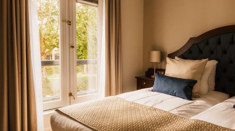 <b>Grand Hotel Karel V Suite</b>. Images powered by <a href="https://iceportal.shijigroup.com/" title="IcePortal" target="_blank">IcePortal</a>.