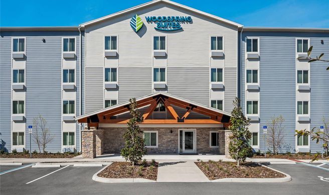 WoodSpring Suites Orlando East UCF Exterior