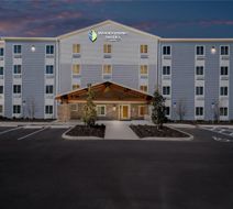WoodSpring Suites Orlando East UCF Exterior