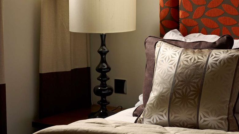 <b>The Arden Hotel and House Room</b>. Images powered by <a href="https://iceportal.shijigroup.com/" title="IcePortal" target="_blank">IcePortal</a>.
