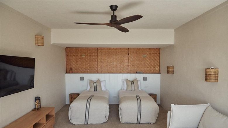 <b>Hillcrest Merimbula Room</b>. Images powered by <a href="https://iceportal.shijigroup.com/" title="IcePortal" target="_blank">IcePortal</a>.