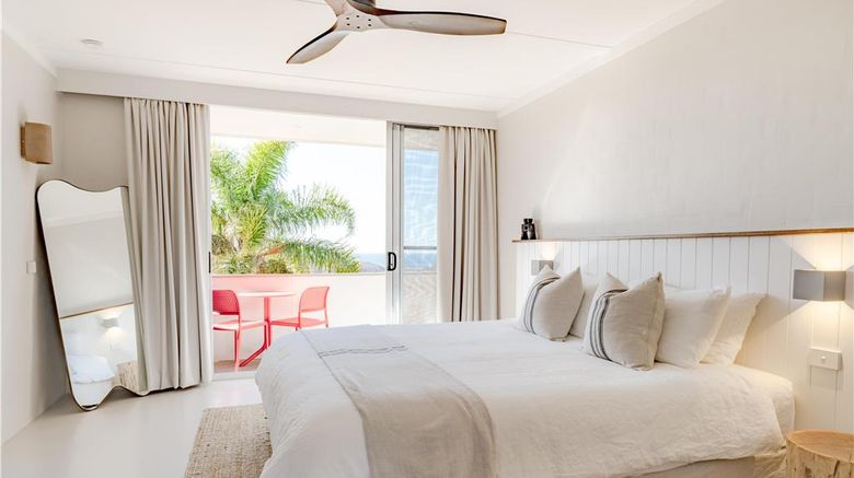 <b>Hillcrest Merimbula Room</b>. Images powered by <a href="https://iceportal.shijigroup.com/" title="IcePortal" target="_blank">IcePortal</a>.