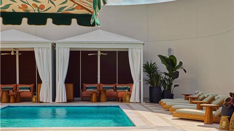 <b>Cameo Beverly Hills, LXR Hotels & Resort Pool</b>. Images powered by <a href="https://iceportal.shijigroup.com/" title="IcePortal" target="_blank">IcePortal</a>.