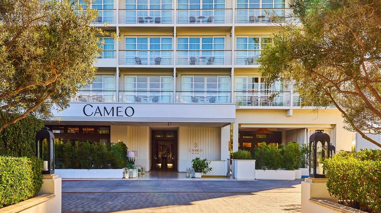 Cameo Beverly Hills, LXR Hotels & Resort Exterior