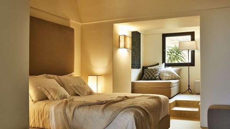 Sikelia Resort Suite